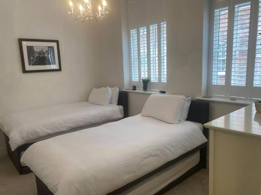 Unrivalled Location - Five Star - Worcester Apartment المظهر الخارجي الصورة