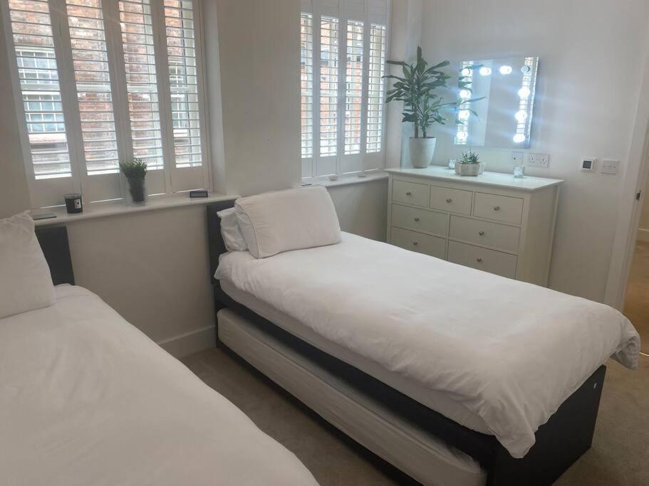 Unrivalled Location - Five Star - Worcester Apartment المظهر الخارجي الصورة