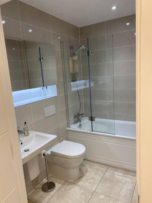 Unrivalled Location - Five Star - Worcester Apartment المظهر الخارجي الصورة