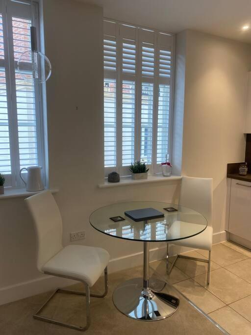 Unrivalled Location - Five Star - Worcester Apartment المظهر الخارجي الصورة